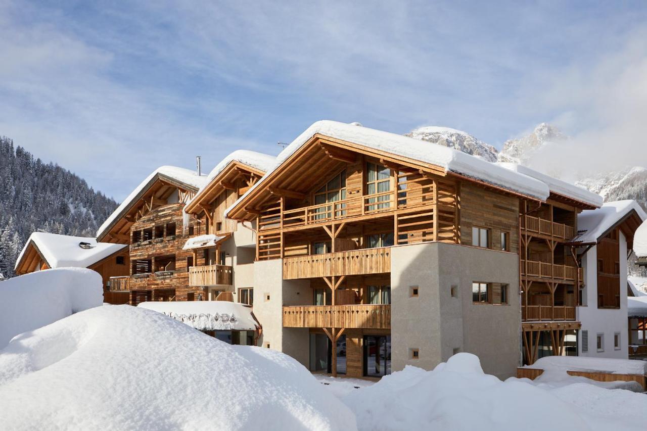 Hotel Marmolada Corvara In Badia Eksteriør bilde