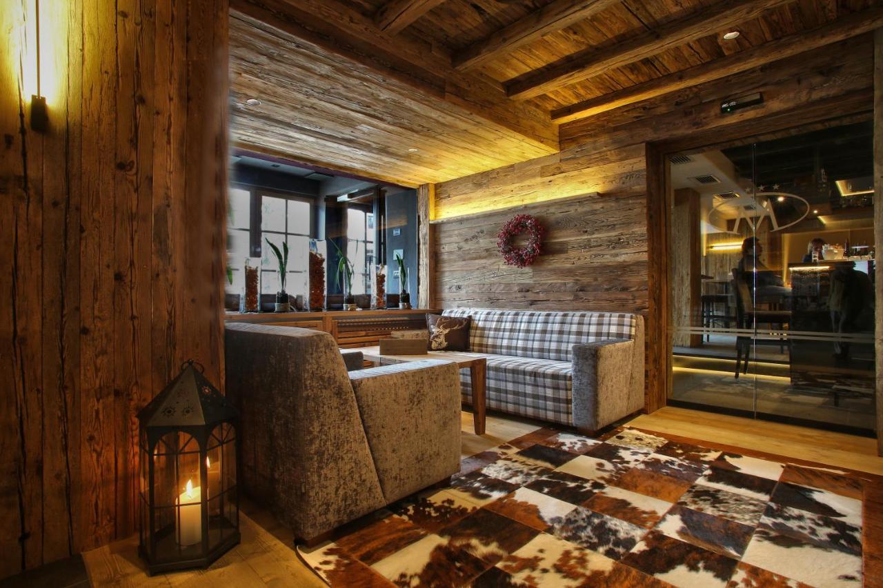 Hotel Marmolada Corvara In Badia Eksteriør bilde